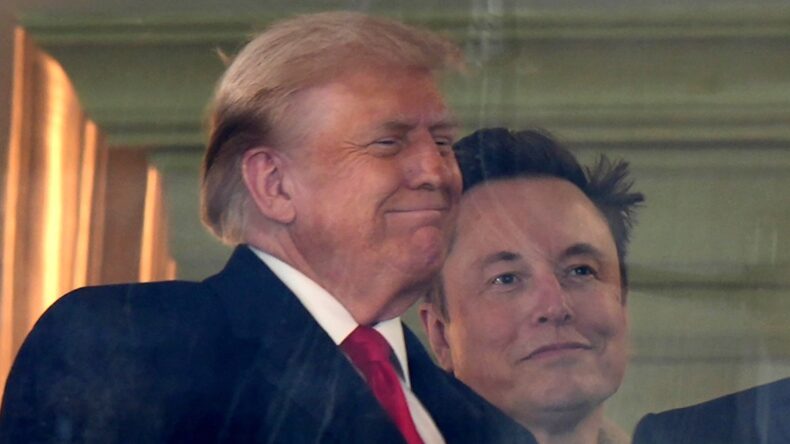 Donald Trump, Elon Musk’a ‘başkanlığı devrettiğine’ dair iddiaları reddetti