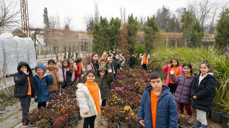 Büyükşehir’in Serası, Minik Misafirlere Çiçekli Bir Deneyim Yaşattı