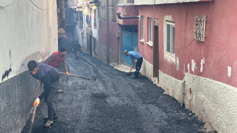 Dulkadiroğlu Belediyesi Duraklı Mahallesi’nde Asfalt Çalışmalarına Hız Kesmeden Devam Ediyor