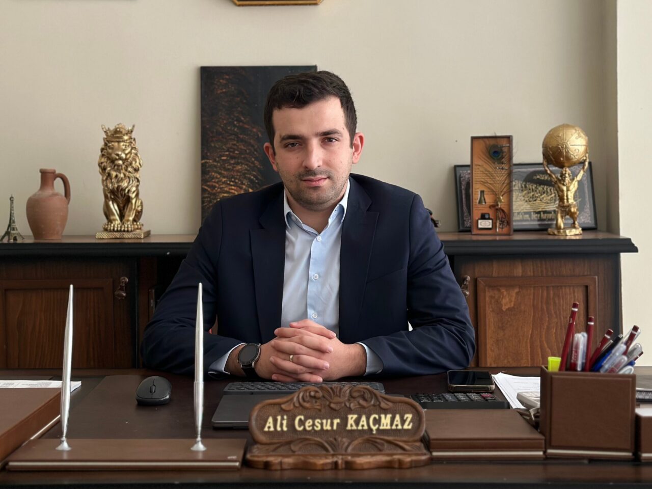 Kahramanmaraş’ın Onikişubat ilçesinde bulunan Ayser Çalık Ortaokulu’nda meydana gelen silahlı