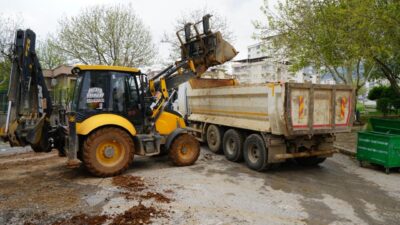 Kahramanmaraş’ta etkili olan sağanak yağış sonrası Büyükşehir Belediyesi ve KASKİ