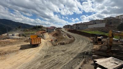 Vatandaşların yaşam kalitesini artırmayı ve mahalleler arası ulaşımı daha konforlu