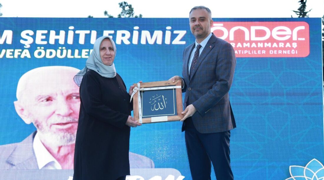 Hanifi Toptaş, Kahramanmaraş İmam Hatipliler Derneği (ÖNDER) tarafından düzenlenen “70.