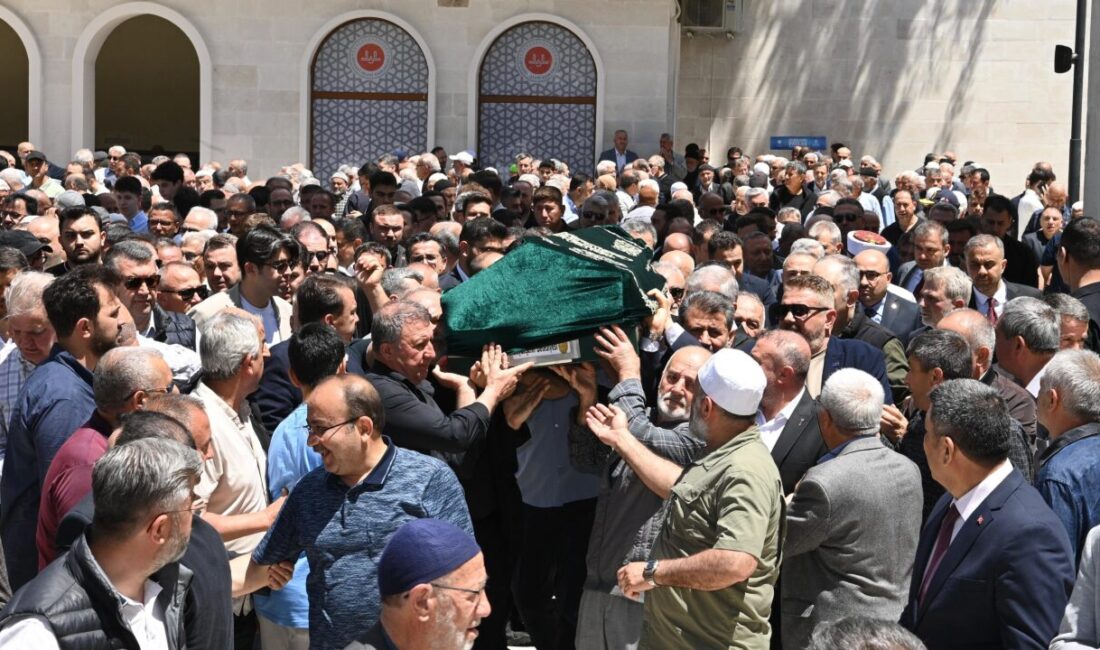 Başkan Görgel, Merhum Hacı Ali Özal’ın Cenaze Törenine Katıldı Kahramanmaraş