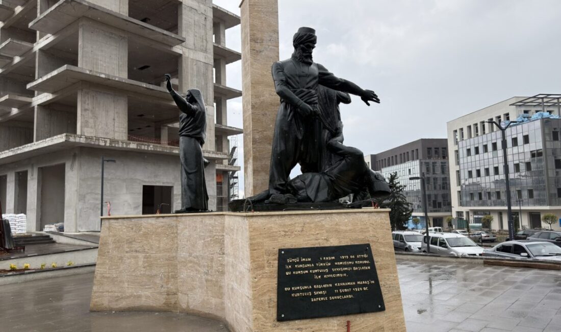 Kıbrıs Meydanı’ndaki Anıt Yeniden Yerine Yerleştirildi Kahramanmaraş Büyükşehir Belediyesi, Kıbrıs