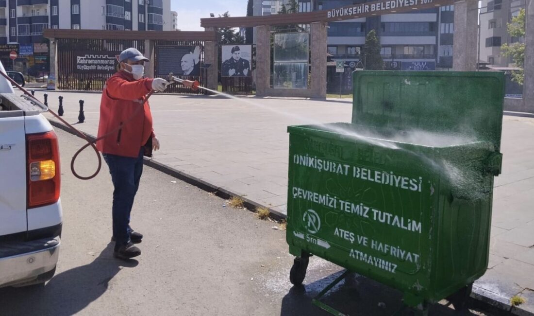 Büyükşehir Belediyesi Bayram Boyunca Sahada; Temizlik ve İlaçlama Çalışmaları Kesintisiz